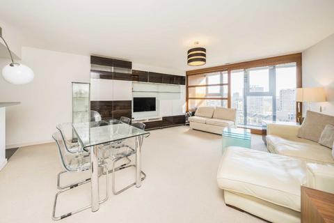 1 bedroom flat for sale, Lombard Road, London SW11
