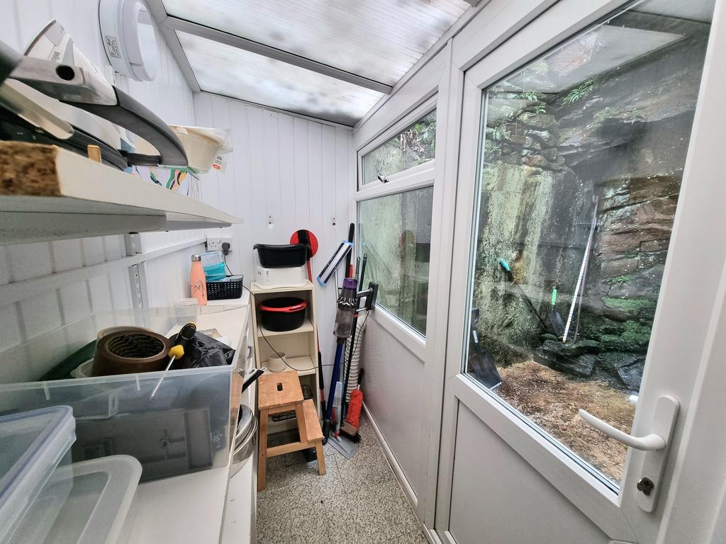 Lean-To