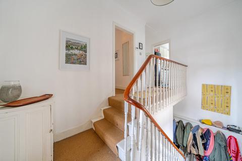 2 bedroom flat for sale, Dulwich Road, Herne Hill, London, SE24