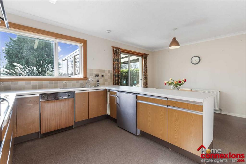 Kitchen (2)