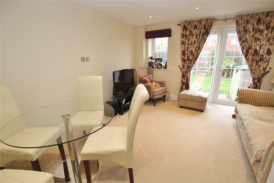 4 foxleigh lounge