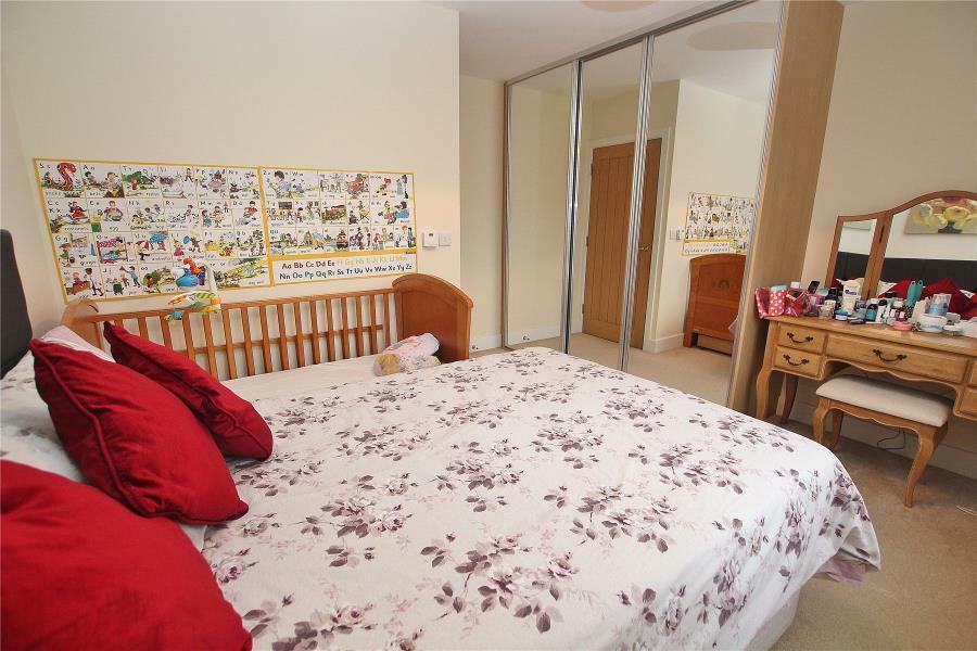 4 foxleigh bedroom 2