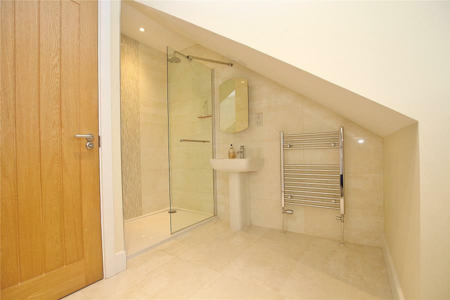 4 foxleigh bathroom