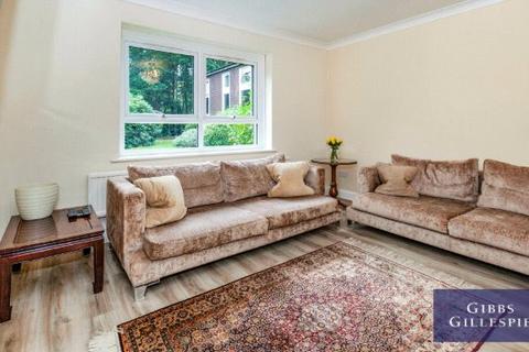 undefined, Larchmoor Park, Gerrards Cross Road, Stoke Poges, SL2