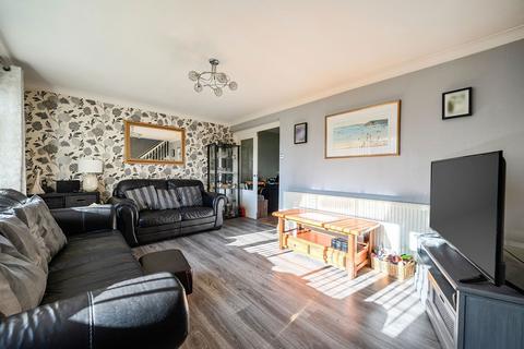 3 bedroom terraced house for sale, Western Way, Baisngstoke RG22 6EX