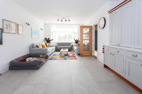 undefined, 1 Fort Road, Guernsey, GY4