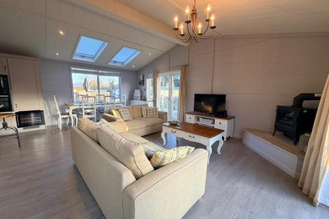 3 bedroom park home for sale, Pathfinder La Belle Maison Alder Country Park, North Walsham NR28