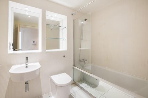 2 bedroom flat to rent, Grant House, SW9