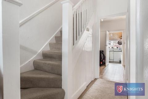 3 bedroom house for sale, Parkstone Avenue, London, N18