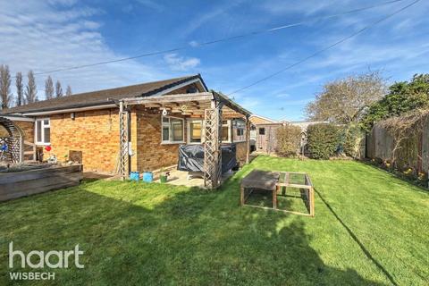 3 bedroom detached bungalow for sale, Wisbech Road, Walpole St Andrew