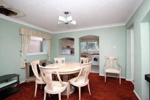 undefined, Robin Close, Alton, Hampshire, GU34