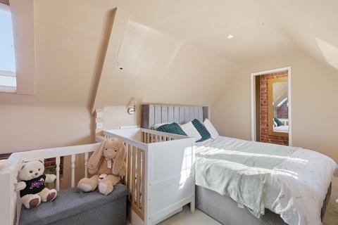 1 bedroom terraced house for sale, The Street, Alderton, IP12