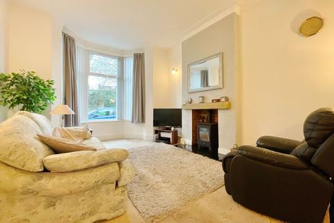 2 bedroom semi-detached house for sale, Pine Grove, Southport PR9