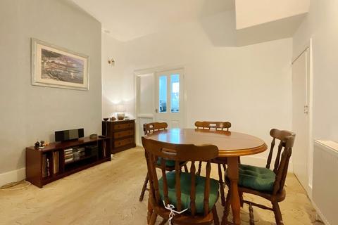 2 bedroom semi-detached house for sale, Pine Grove, Southport PR9