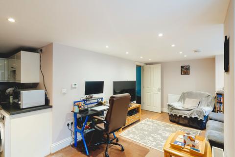 1 bedroom flat for sale, Plough House, Bristol BS13