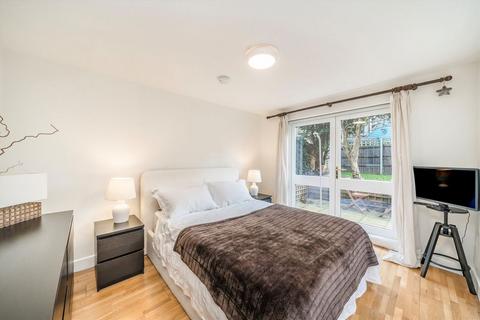 2 bedroom flat for sale, Lady Margaret Road, London N19