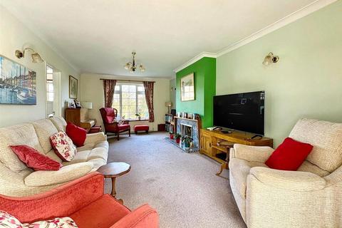 4 bedroom detached house for sale, Woodcroft Drive, Eastbourne