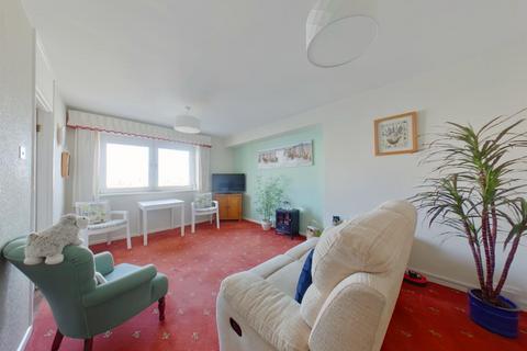 2 bedroom flat to rent, Trinity Green, Gosport PO12
