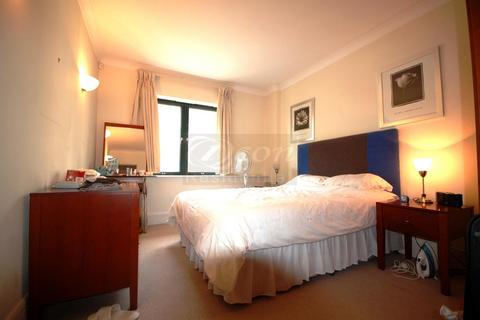 1 bedroom apartment to rent, Forum Magnum Square