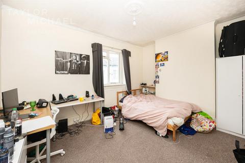 6 bedroom terraced house to rent, Viaduct Road, Brighton