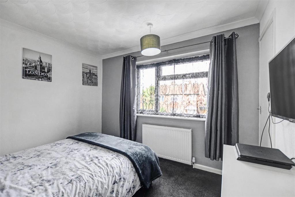 Bedroom 2 1.jpeg