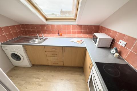 undefined, Catharine Street, L8 7NE,