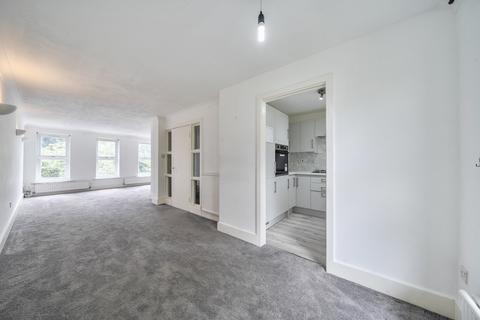 4 bedroom terraced house for sale, Chester Road, Northwood, Middlesex