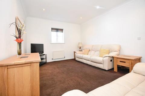2 bedroom apartment for sale, Eastwood Park, Great Baddow, Chelmsford