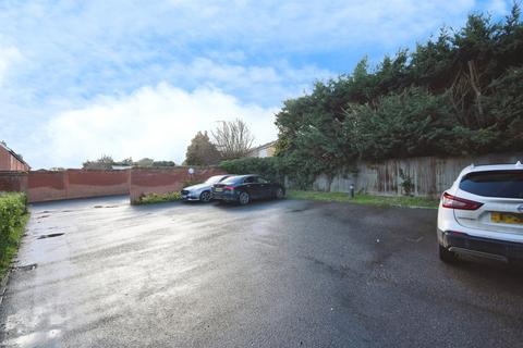 2 bedroom apartment for sale, Eastwood Park, Great Baddow, Chelmsford