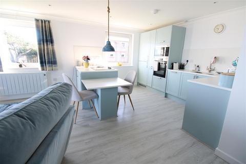 1 bedroom apartment for sale, Egypt Esplanade, Cowes PO31
