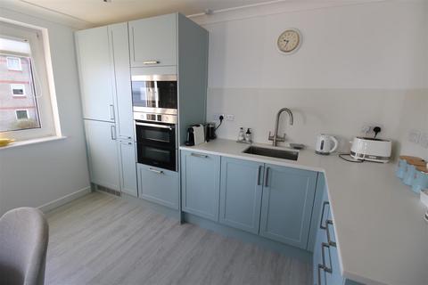 1 bedroom apartment for sale, Egypt Esplanade, Cowes PO31