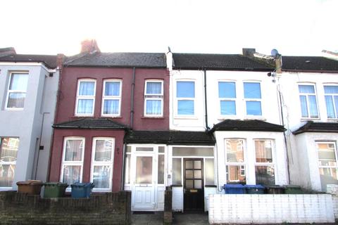 3 bedroom terraced house to rent, Palmerston Road, Harrow, Middlesex HA3