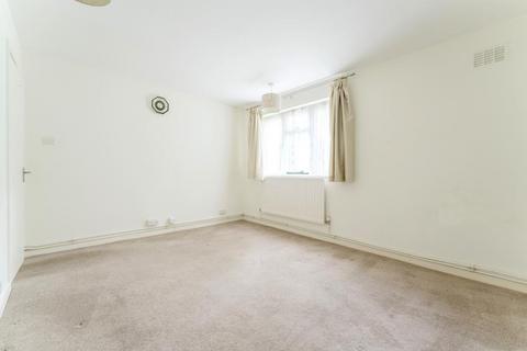 2 bedroom apartment to rent, Sandgate House, W5 1TN