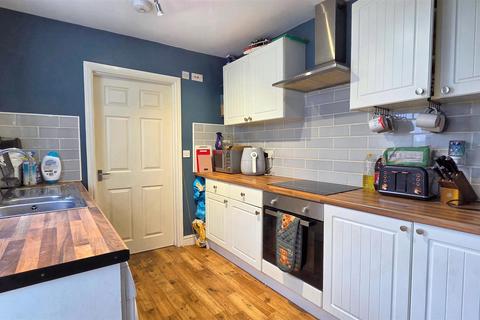 3 bedroom terraced house for sale, Trafalgar Road West, Gorleston