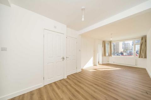undefined, Hounslow Road, Feltham TW13