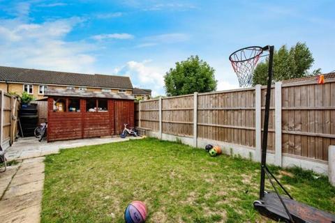 undefined, Mary Rose Close, Chafford Hundred RM16