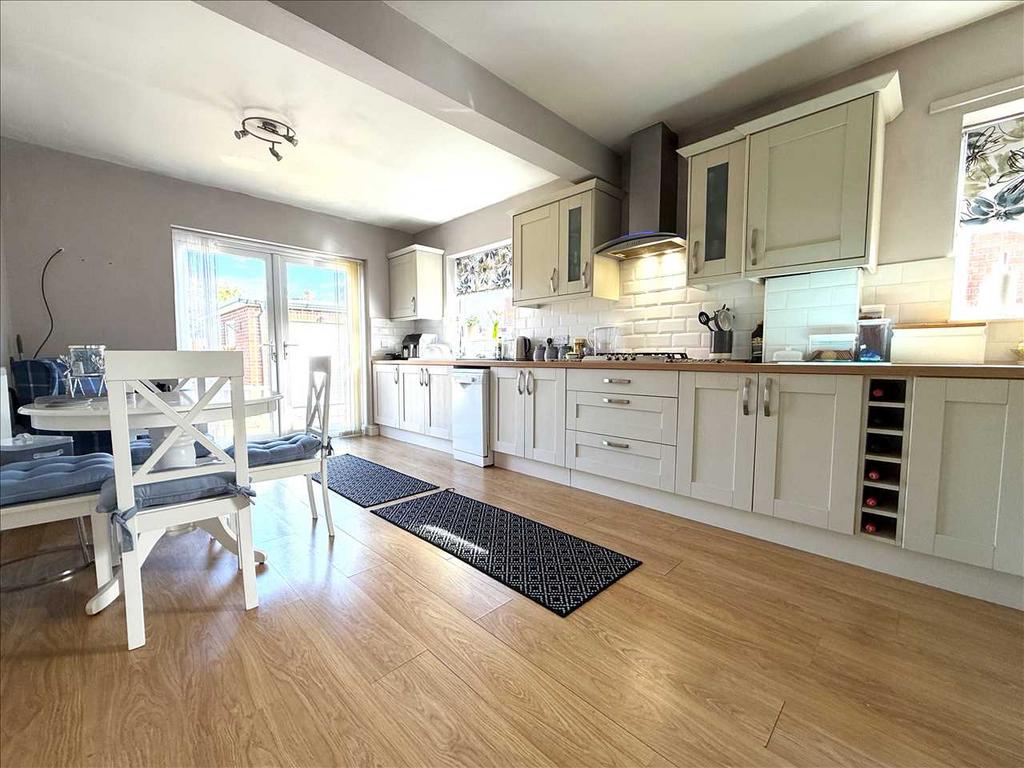 Dining Kitchen