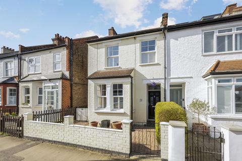 Seaforth Avenue, New Malden KT3