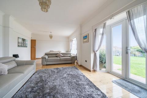 undefined, Oatlands Road, Shinfield, Reading