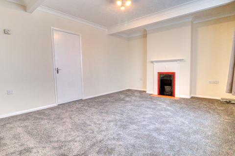 3 bedroom semi-detached house to rent, Chadwick Street, Buckinghamshire HP13