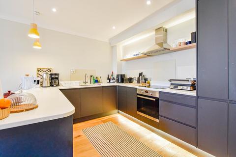 Flat B, Newbury, Berkshire, RG14