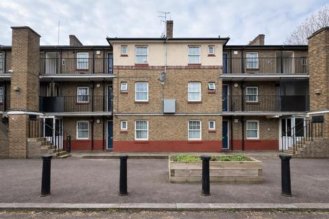 2 bedroom flat for sale, Jubilee Street, London E1
