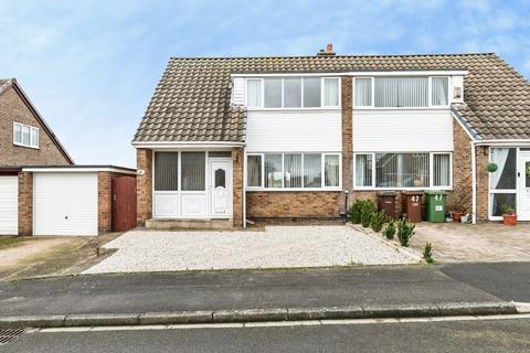 Ravensmead, Pontefract WF7