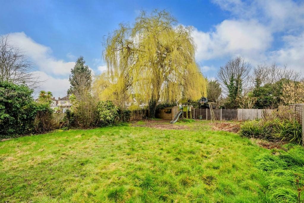 Thorndon gardens