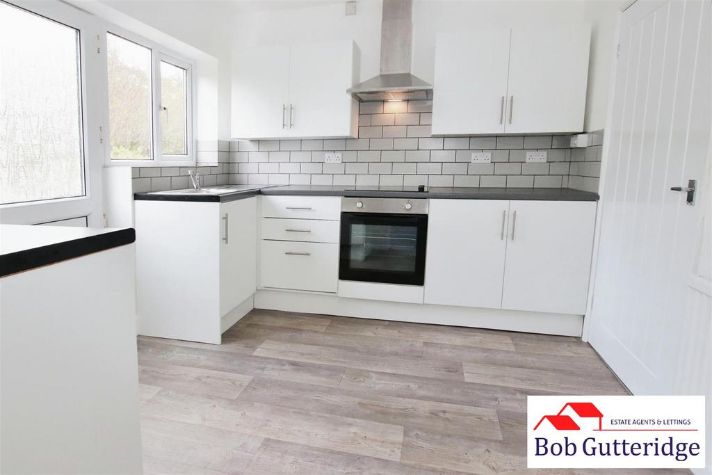 Fitted kitchen