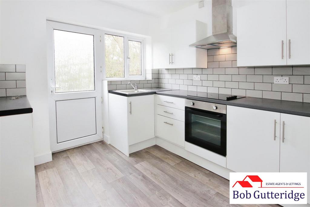 Fitted kitchen