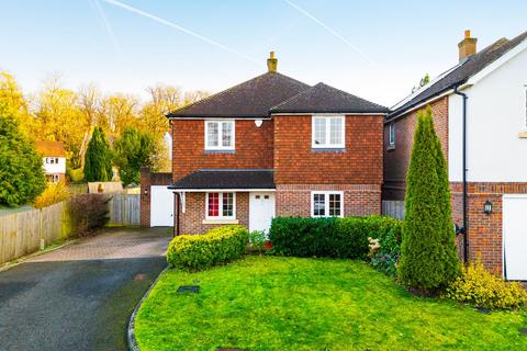 4 bedroom detached house for sale, Welcombes View, Coulsdon CR5