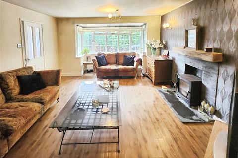 4 bedroom detached house for sale, Dickens Close, Nuneaton CV10