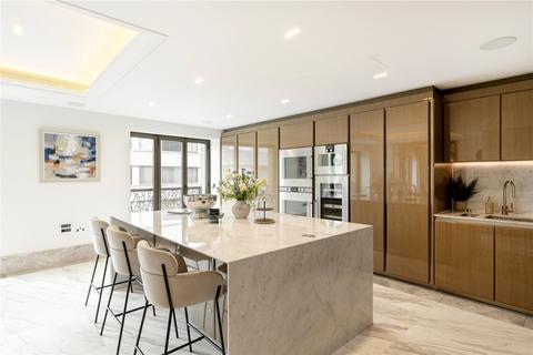 3 bedroom apartment for sale, Ashburton Place, London, W1J