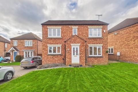 3 bedroom detached house for sale, St. Quintin Field, Nafferton, YO25 4PD